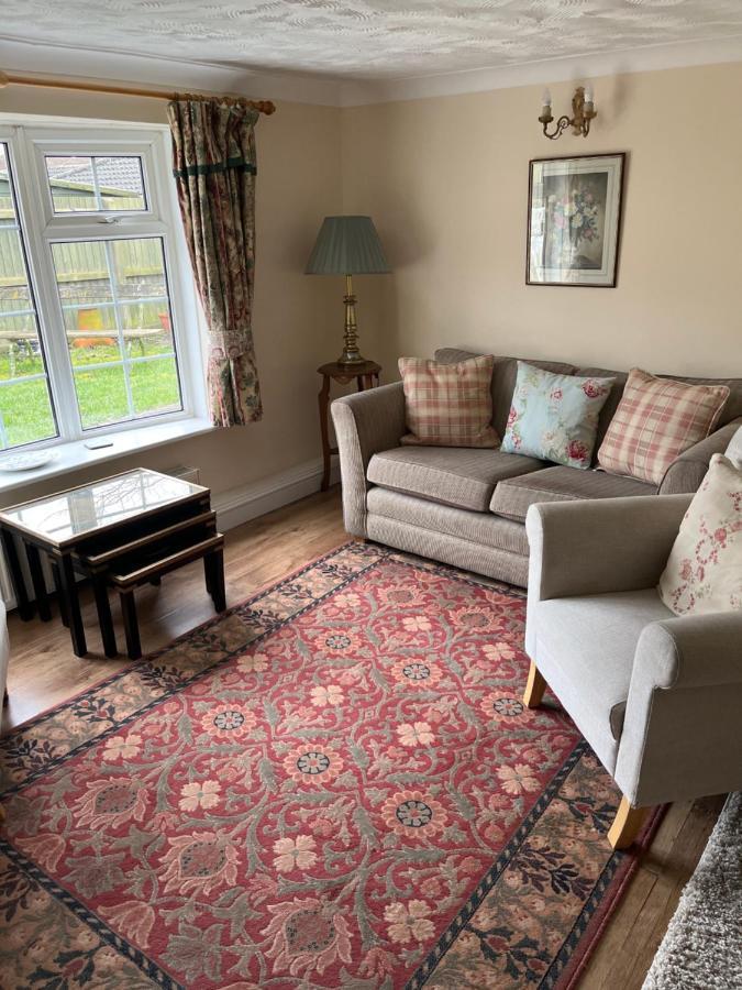 Field Cottage Whittlesey ภายนอก รูปภาพ