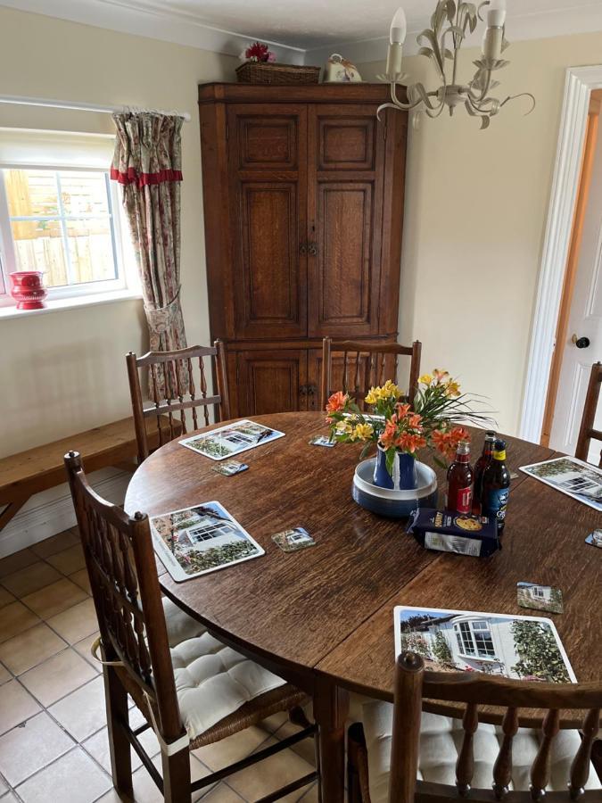 Field Cottage Whittlesey ภายนอก รูปภาพ